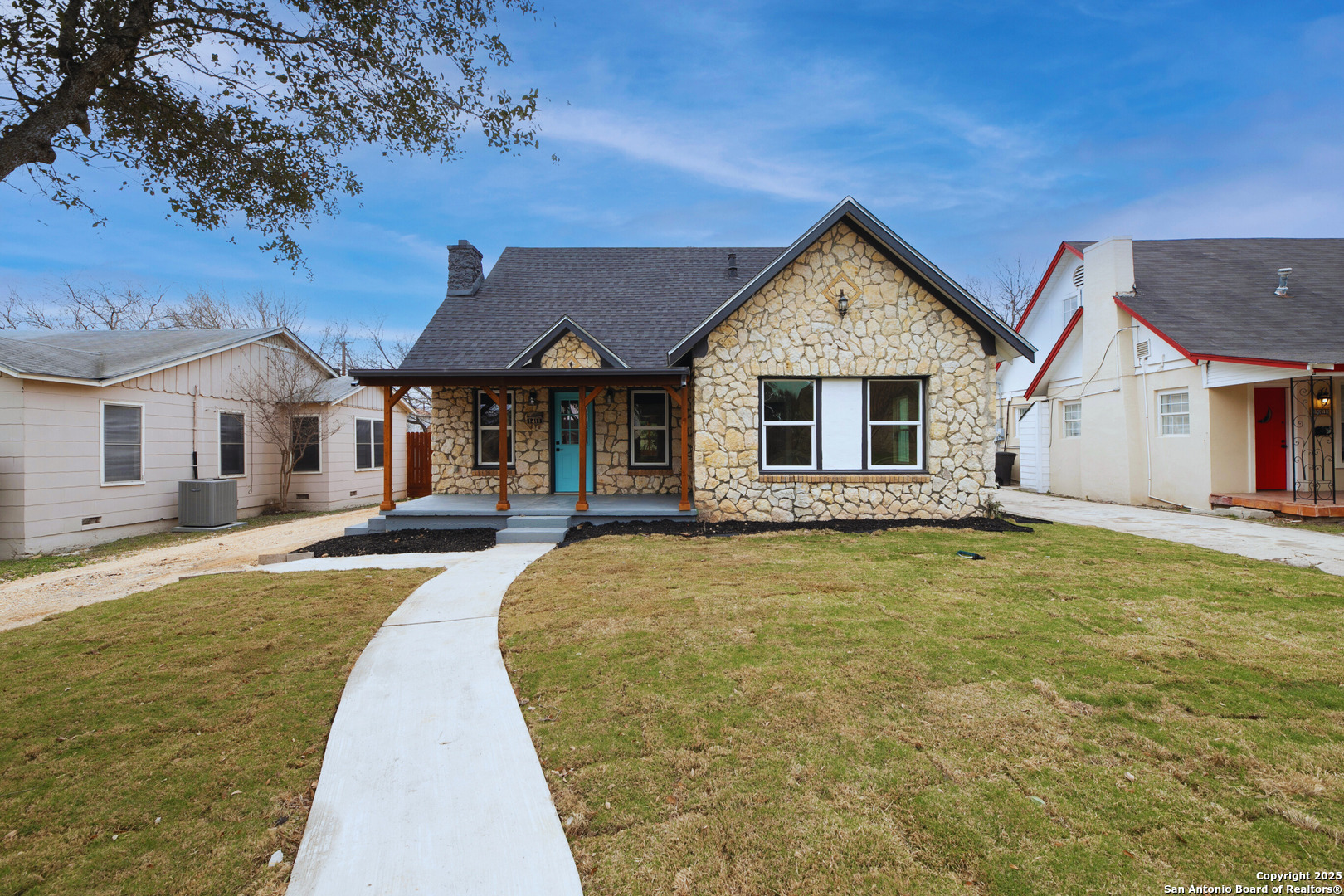 1411 McKinley, San Antonio TX 78210
