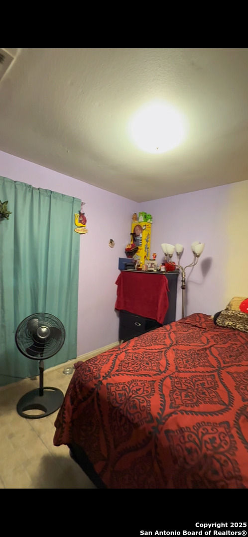 554 Park Village, San Antonio TX 78227