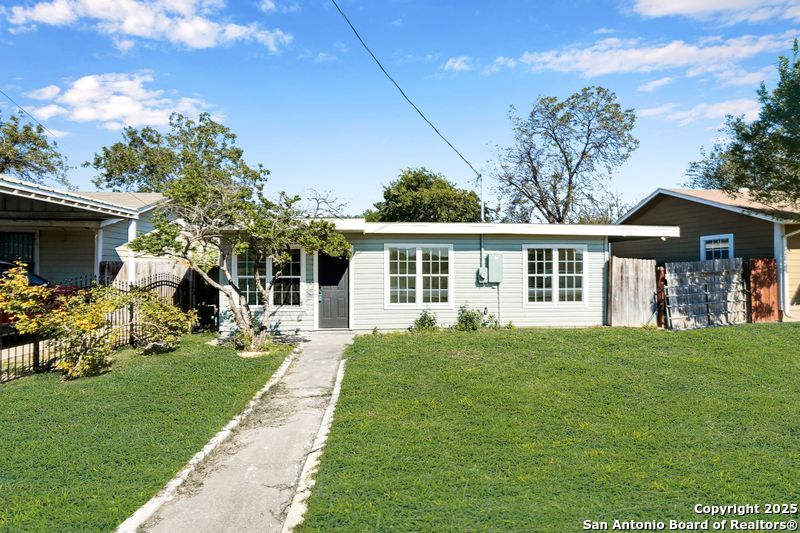 519 Price, San Antonio TX 78211