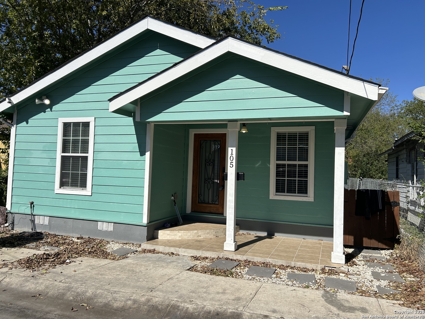 105 El Fledo, San Antonio TX 78210