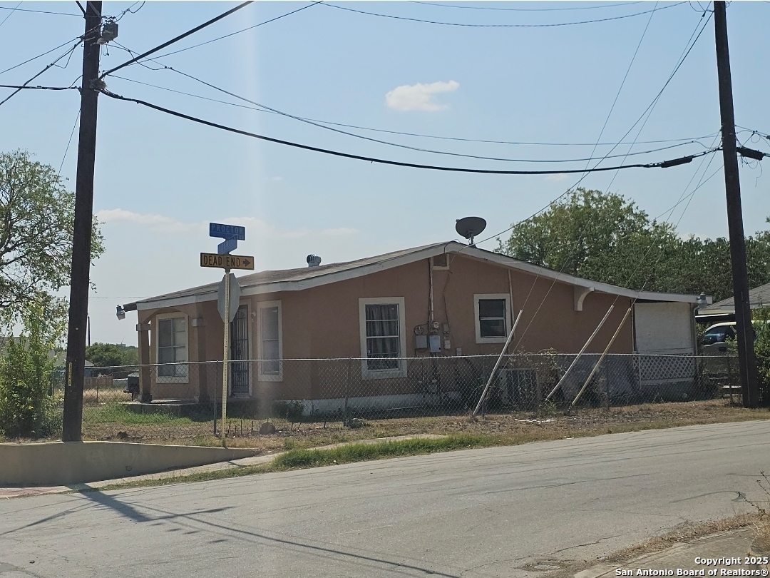 802 Proctor, San Antonio TX 78221