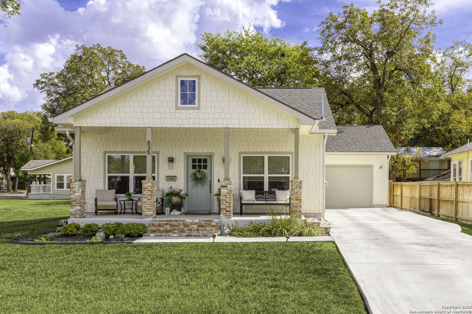 835 Cross Street, New Braunfels TX 78130