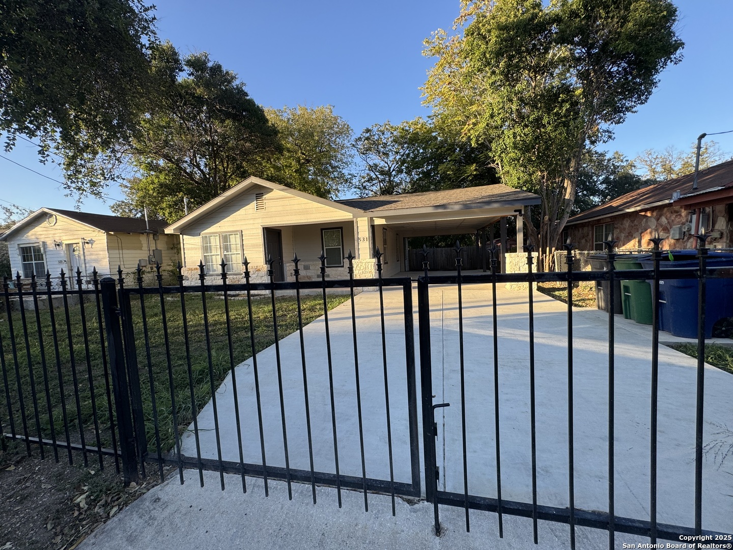 531 Cottonwood, San Antonio TX 78225