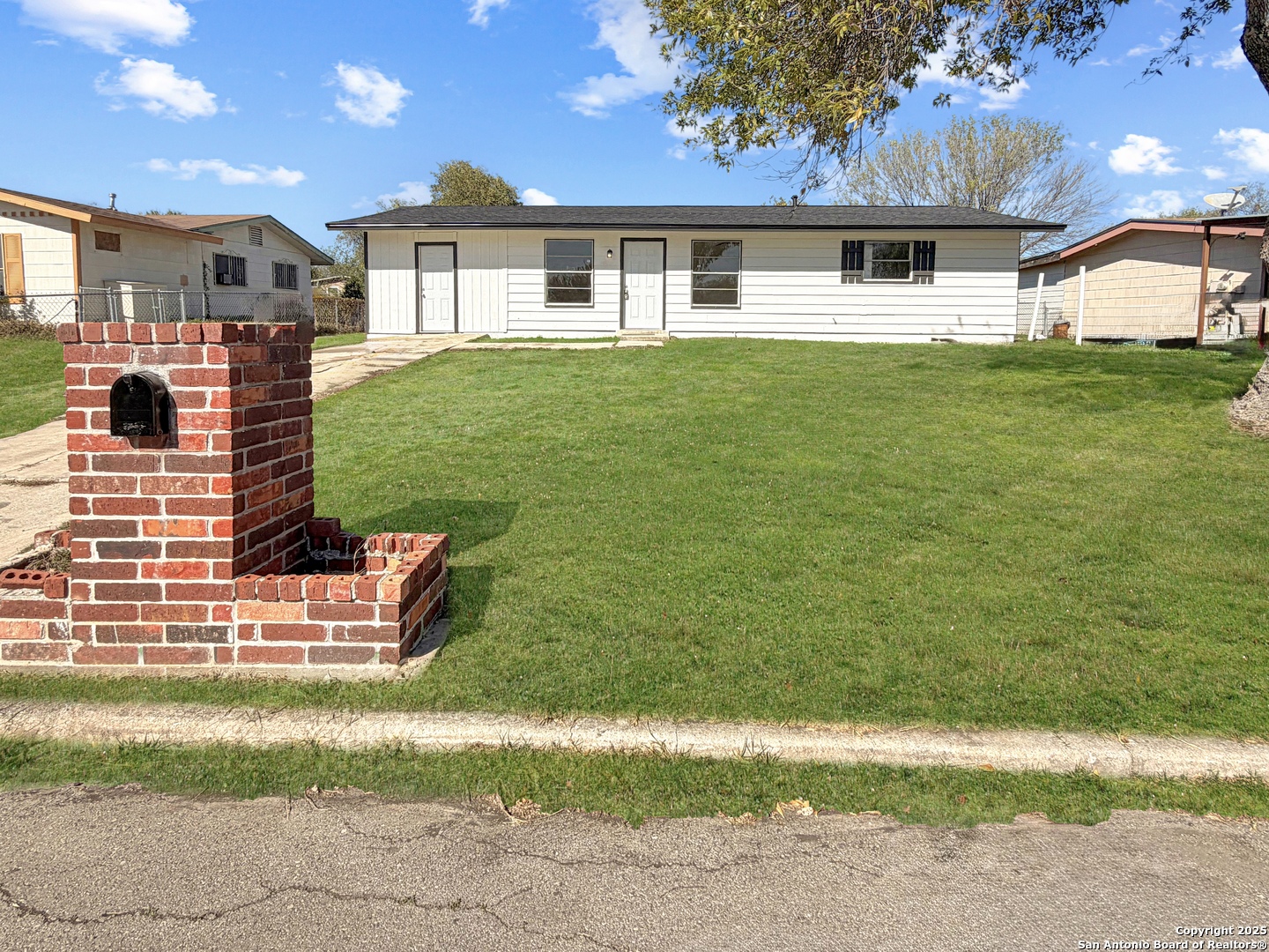 6231 Haven Valley, San Antonio TX 78242