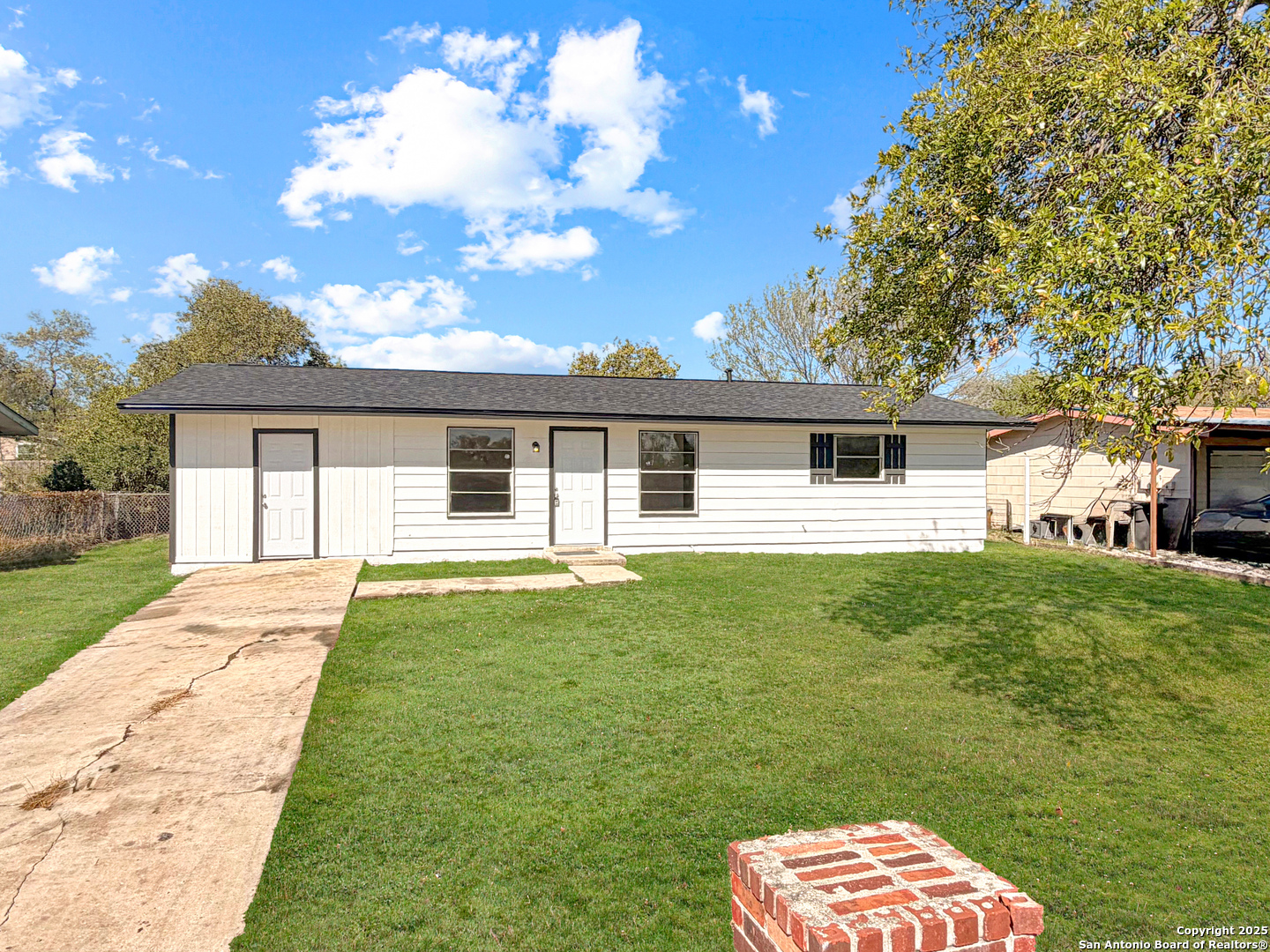 6231 Haven Valley, San Antonio TX 78242