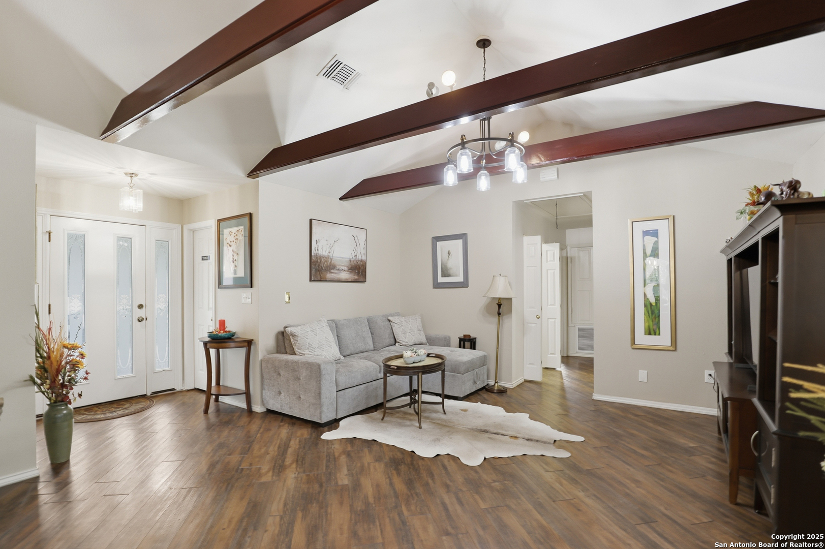 632 Durham Dr, Canyon Lake TX 78133