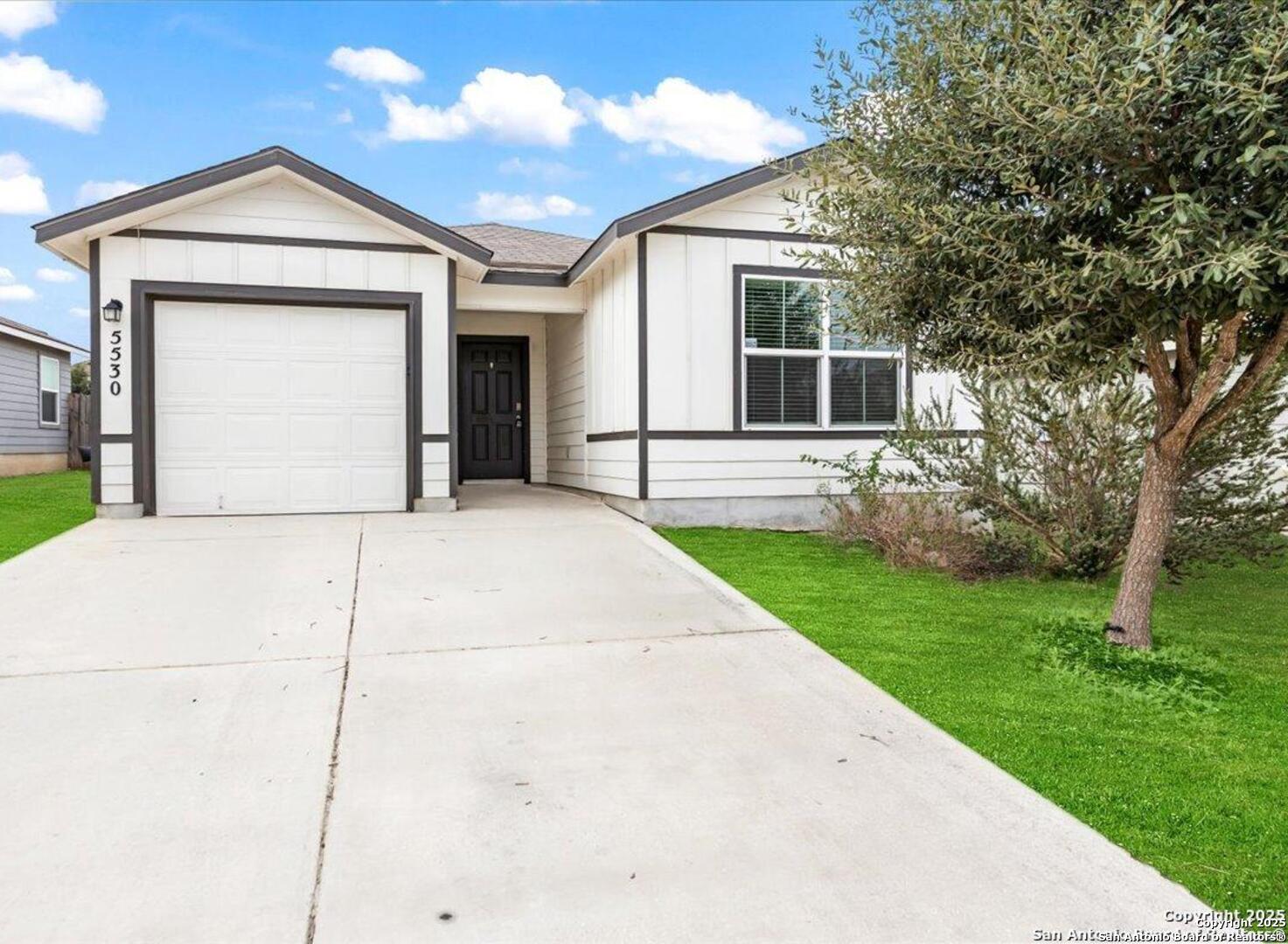 5530 Rosillo Hill, San Antonio TX 78222