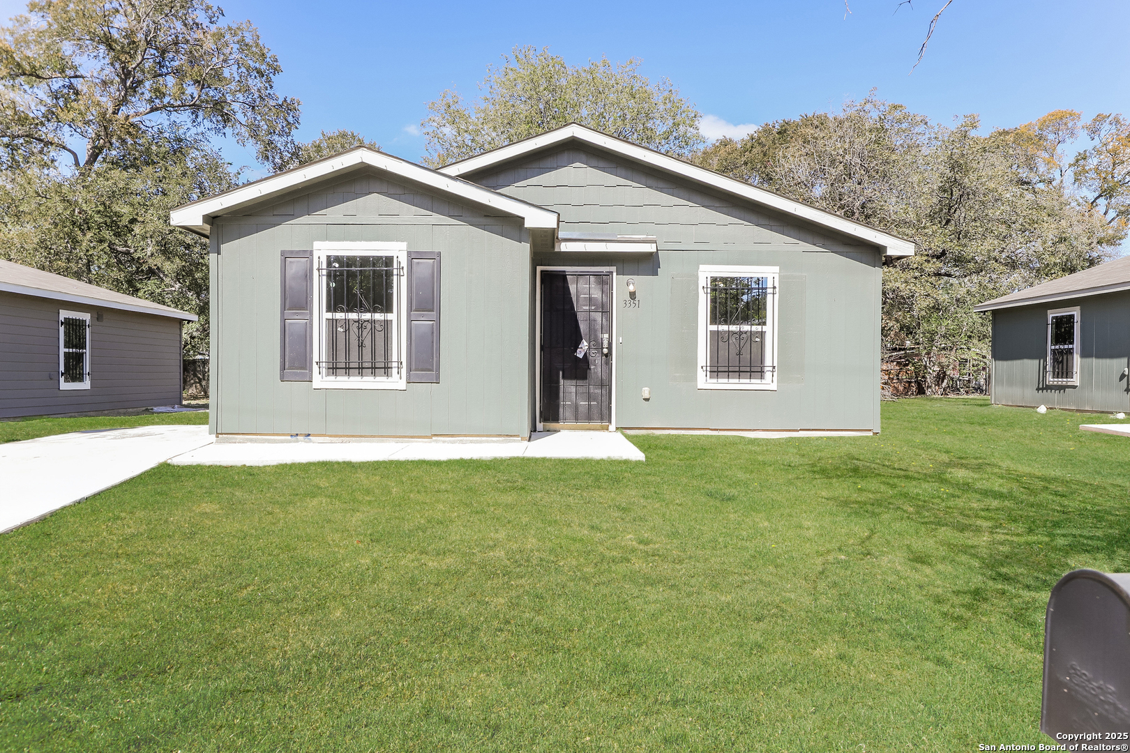 3351 Martin Luther King, San Antonio TX 78220