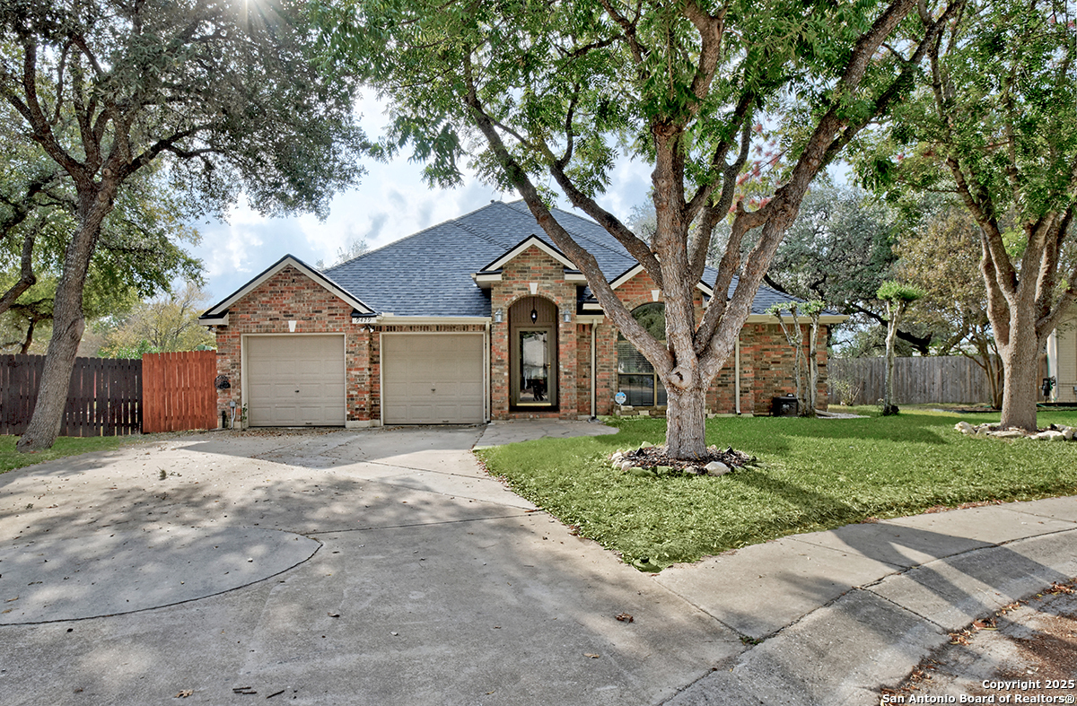 9479 Camino Venado, Helotes TX 78023