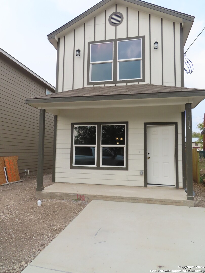119 Lawton St, San Antonio TX 78237