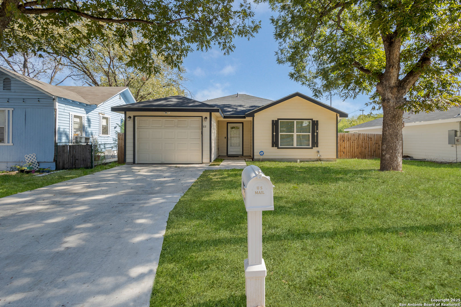 611 Whiting, San Antonio TX 78210