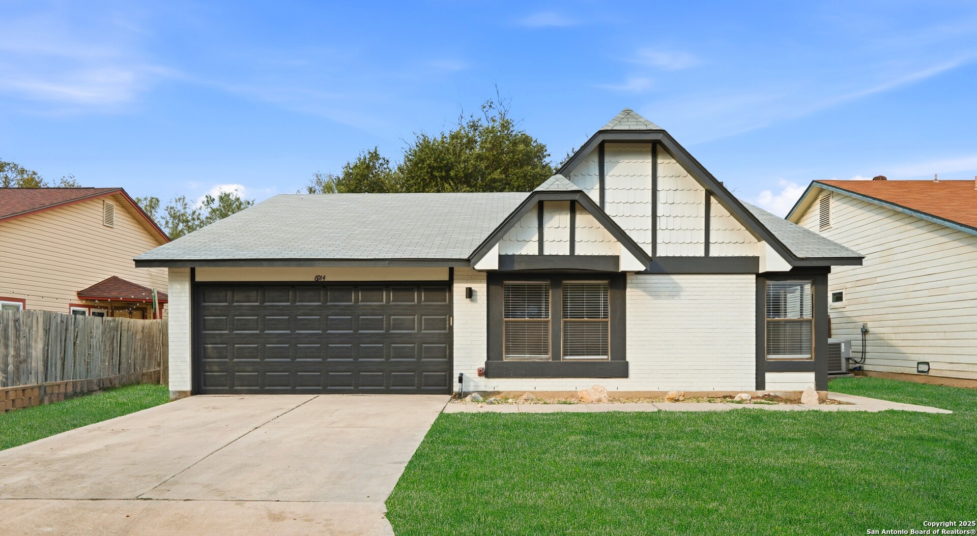 6914 Country Dawn, San Antonio TX 78240