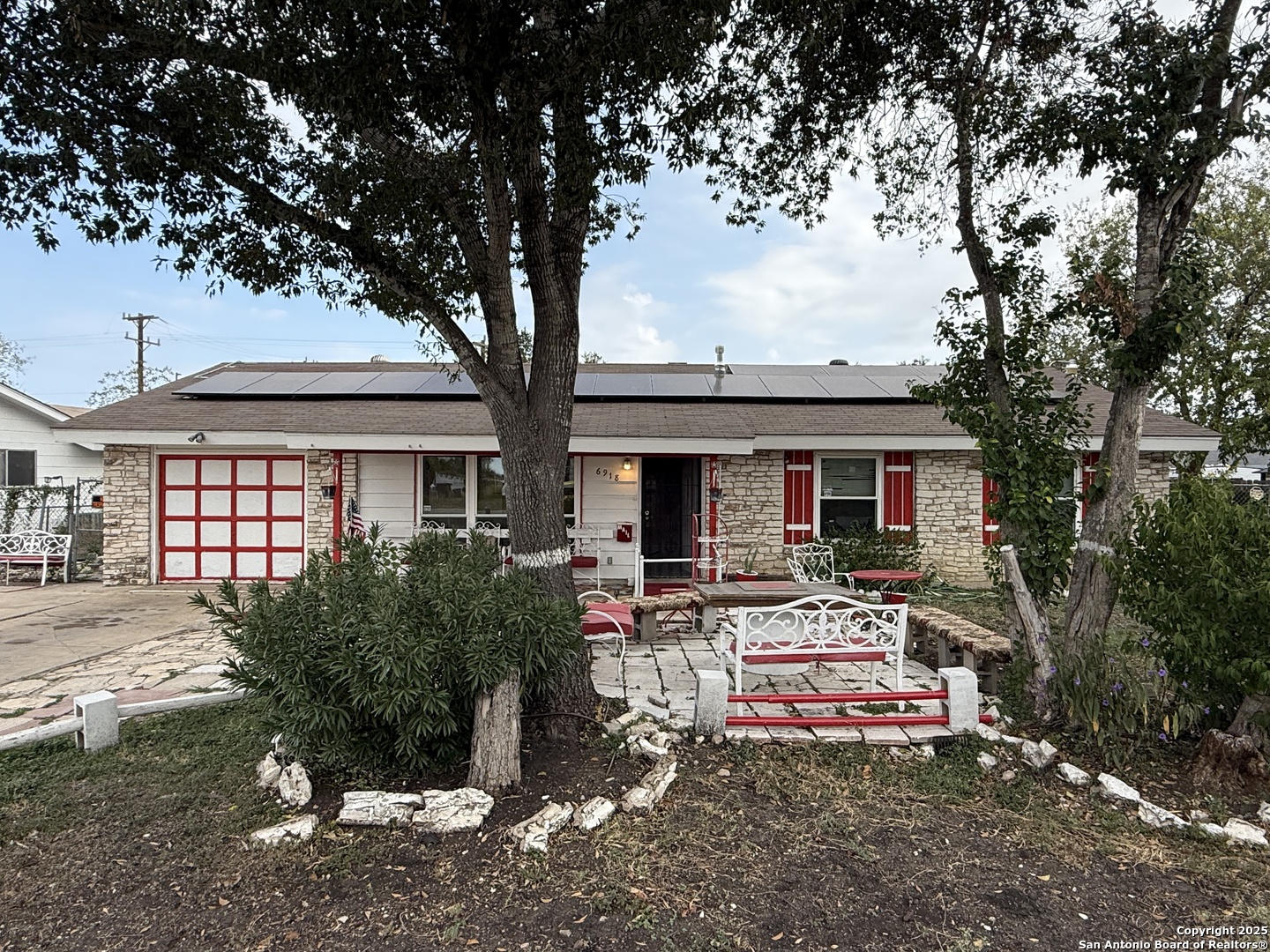 6918 Sun Valley Dr, San Antonio TX 78227