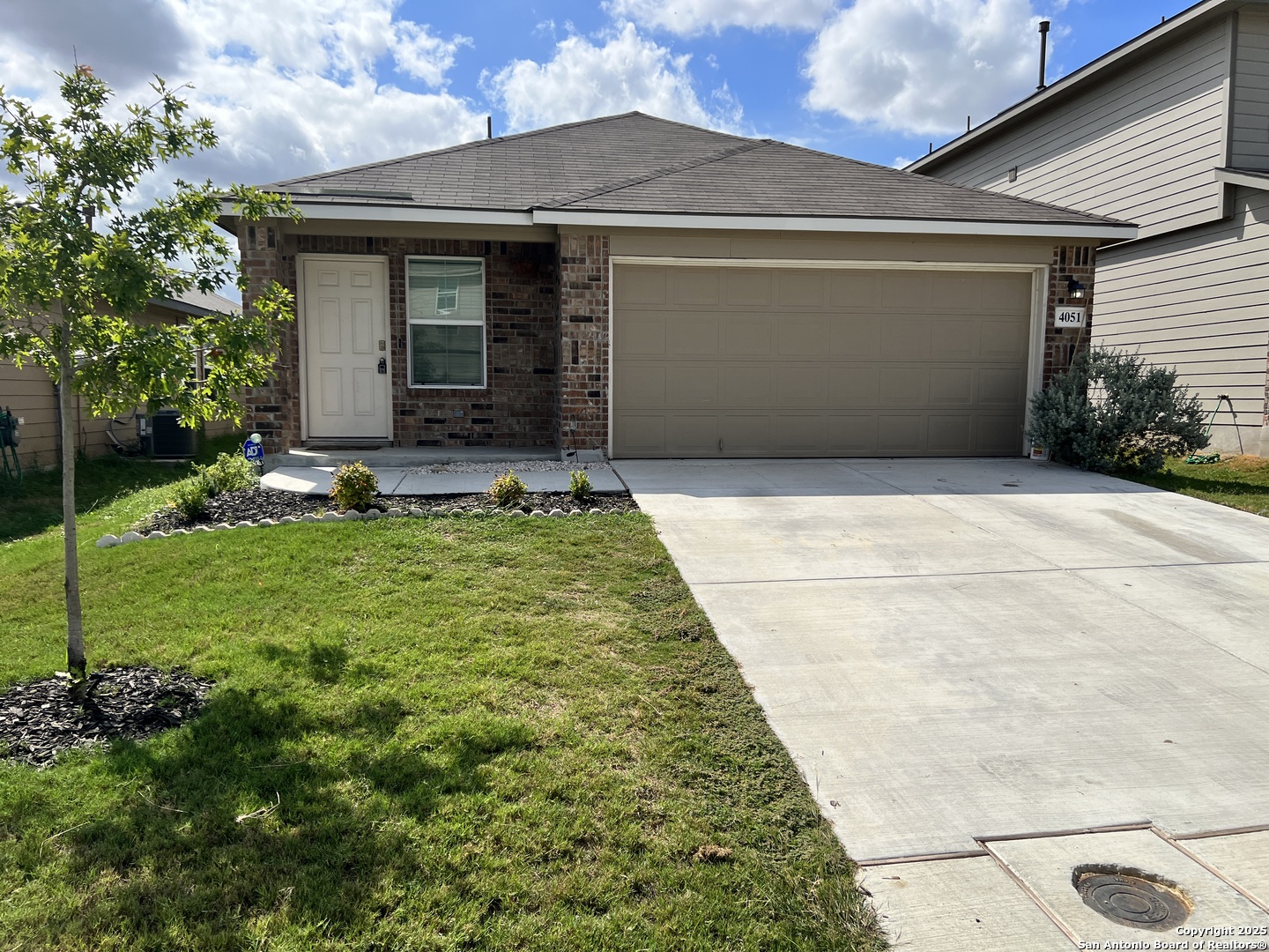 4051 Fort Palmer Blv, Converse TX 78109