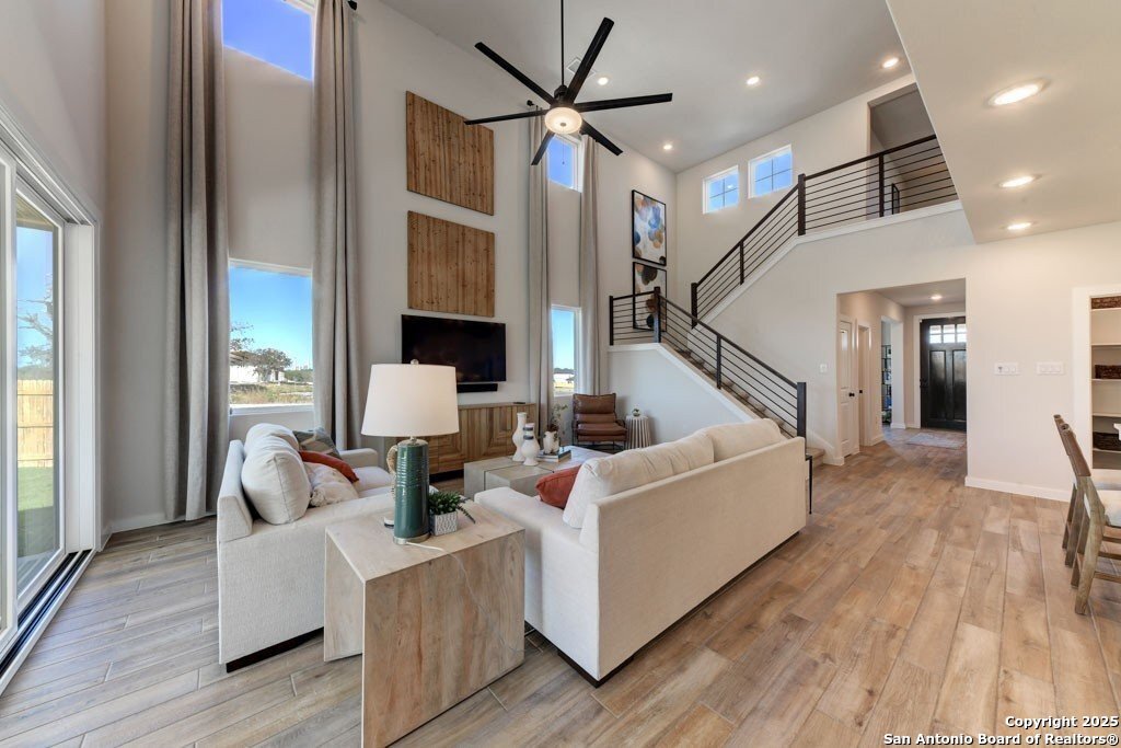 13534 Henri Castro Way, San Antonio TX 78253