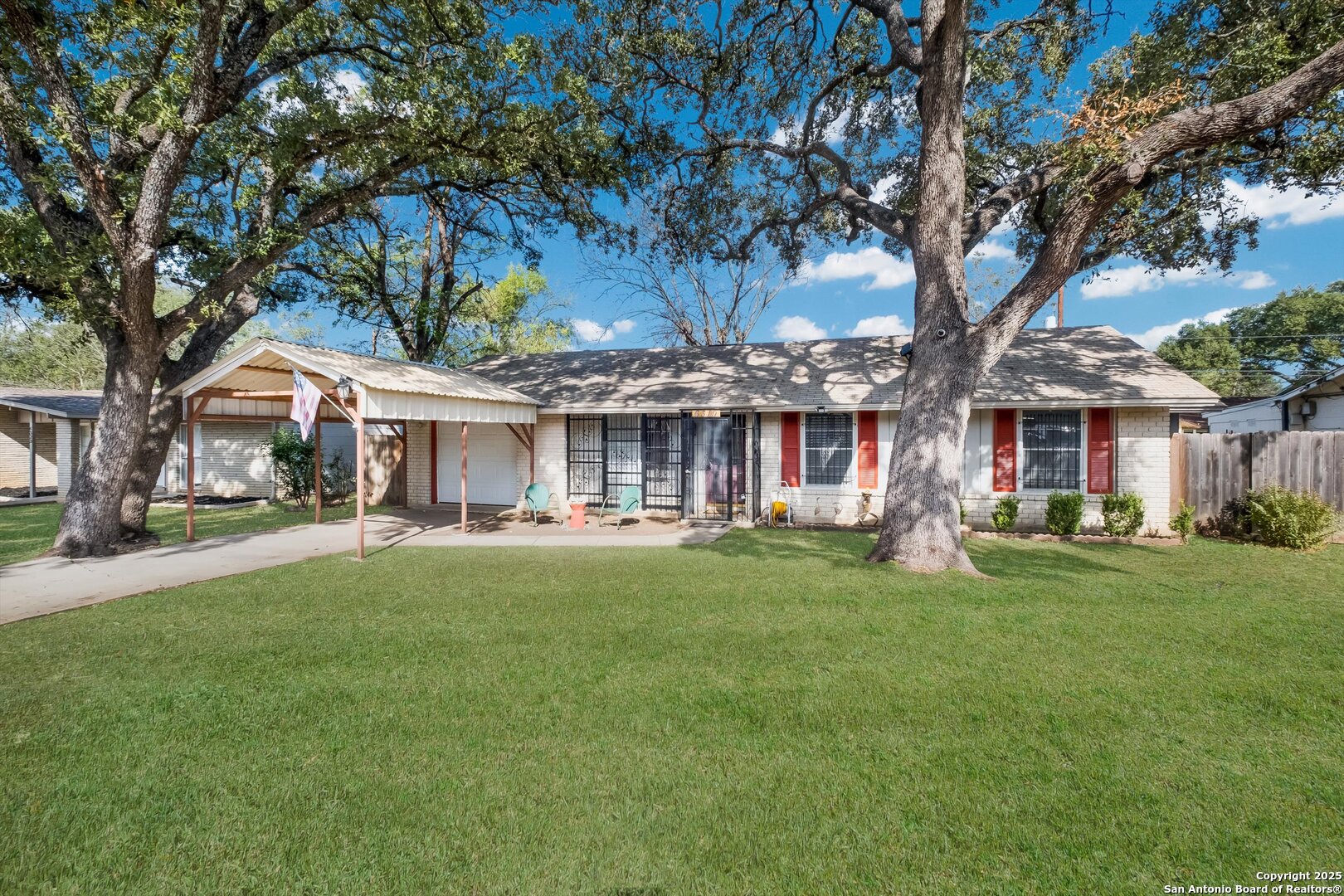 6319 Flint Rock Dr., San Antonio TX 78238