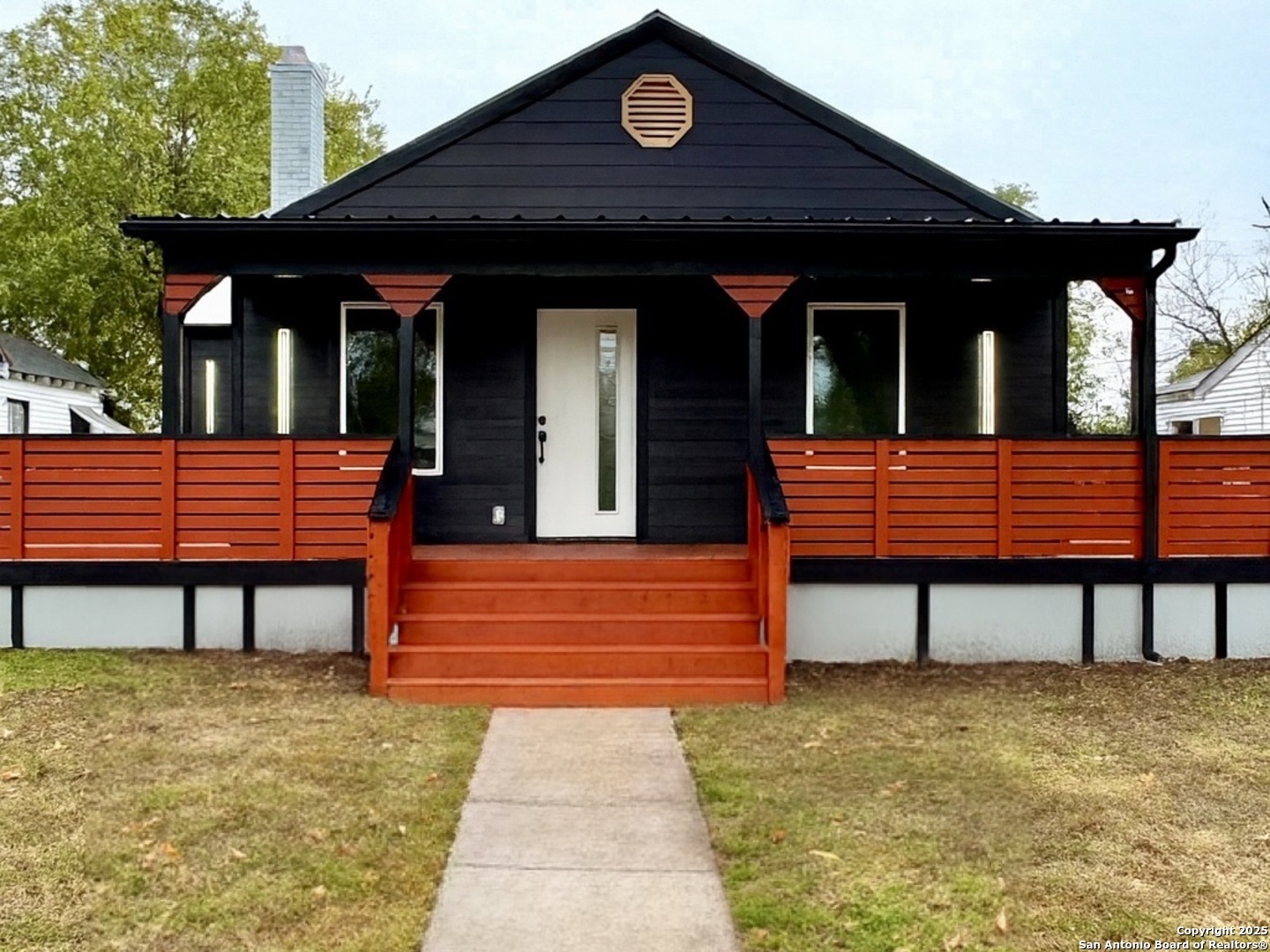 1614 Steves, San Antonio TX 78210