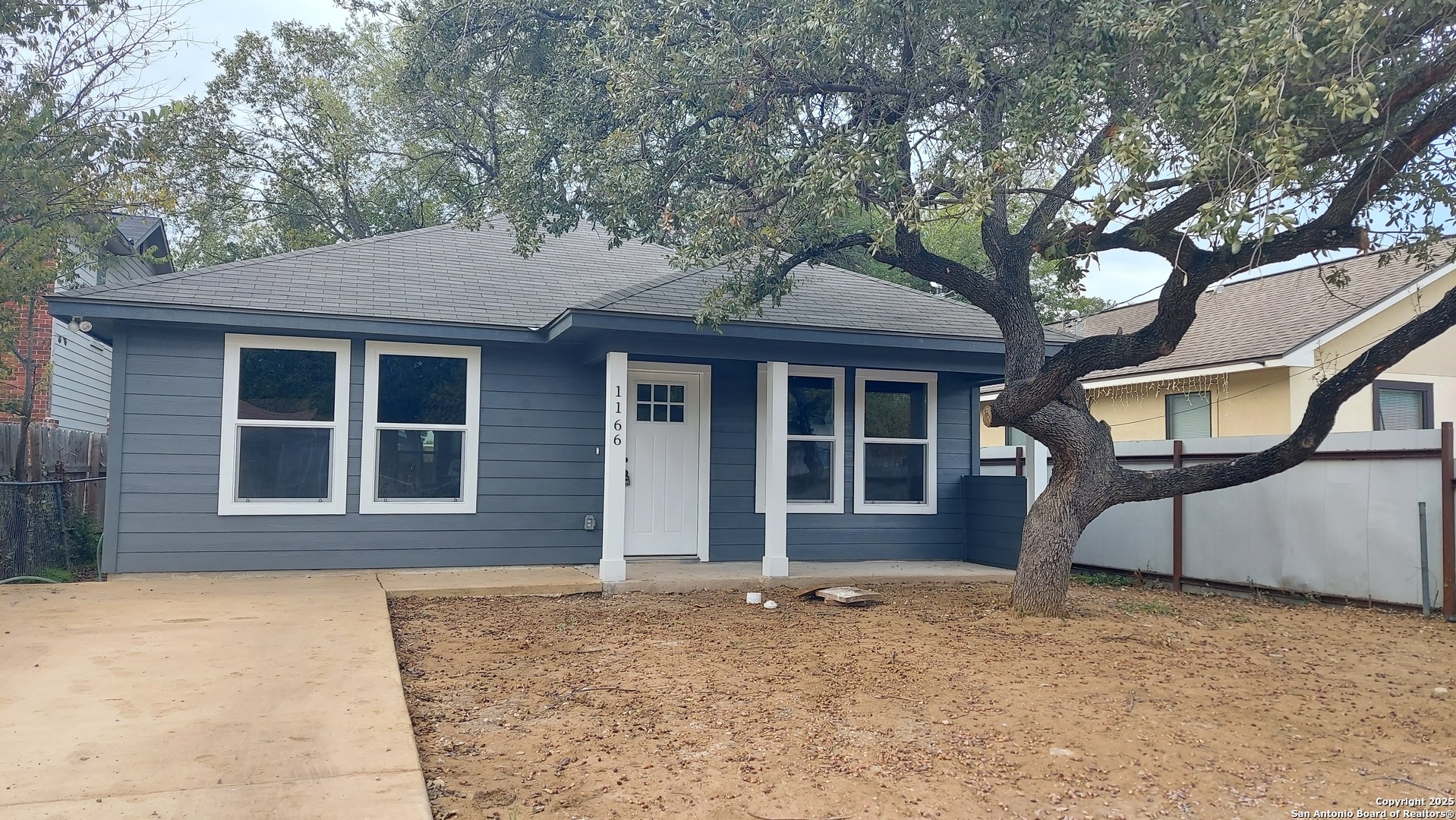 1166 Fitch, San Antonio TX 78211