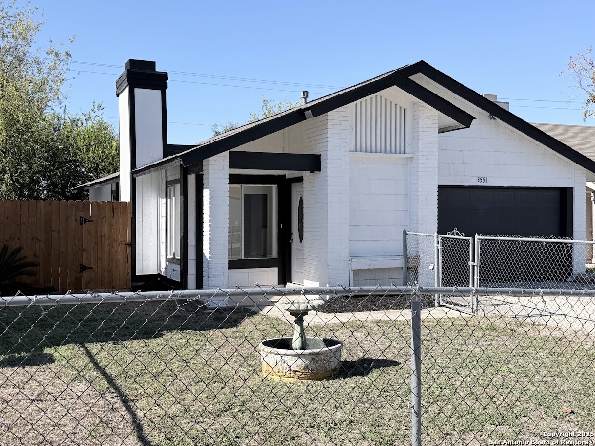 3551 Lake Tahoe, San Antonio TX 78222