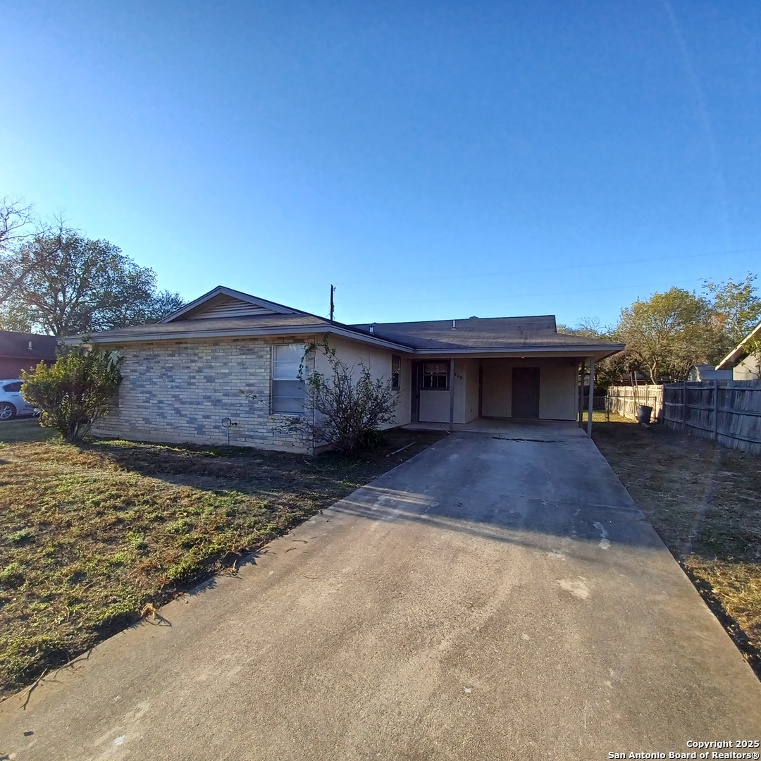 1549 Lorelei, New Braunfels TX 78130