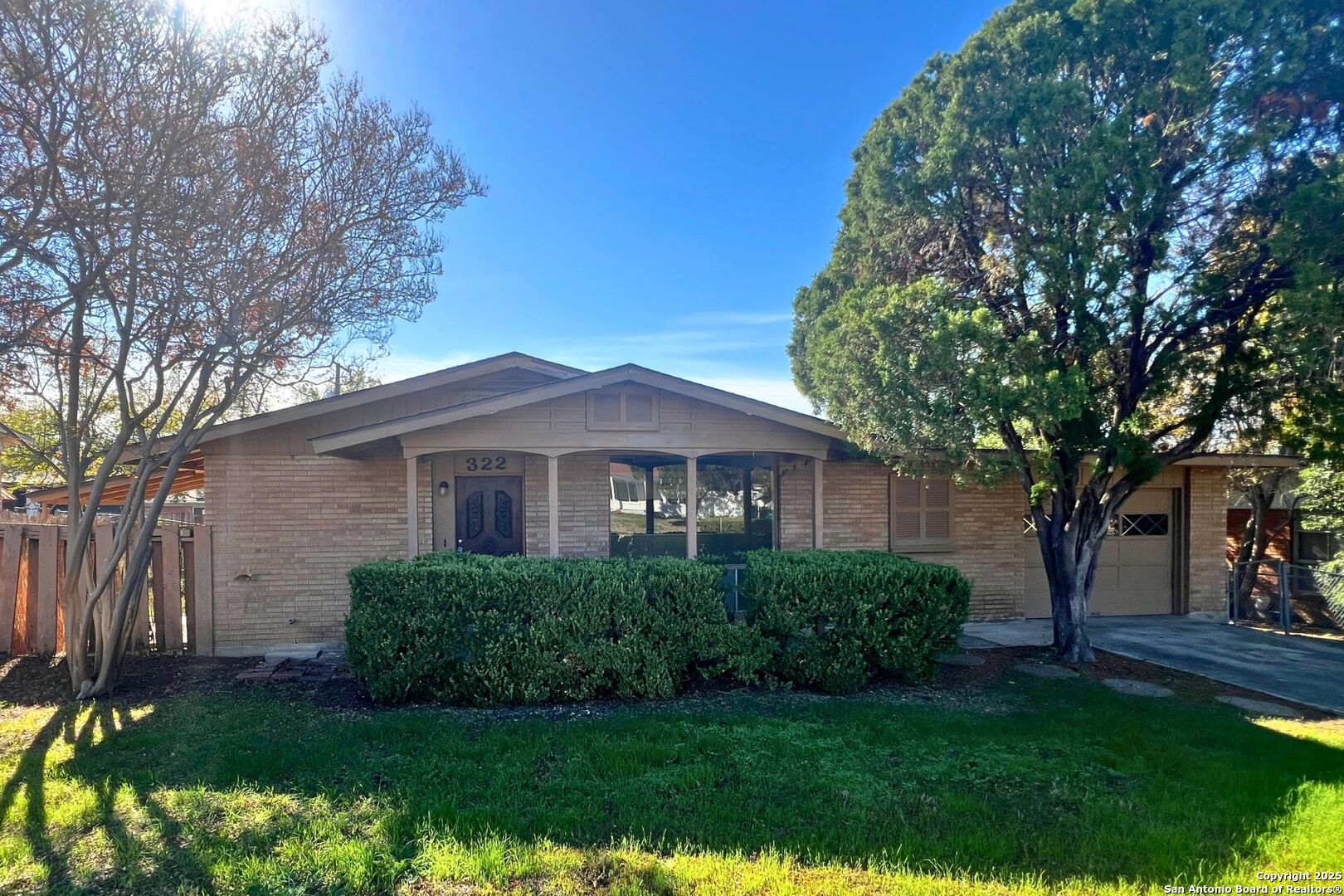 322 Senova, San Antonio TX 78216