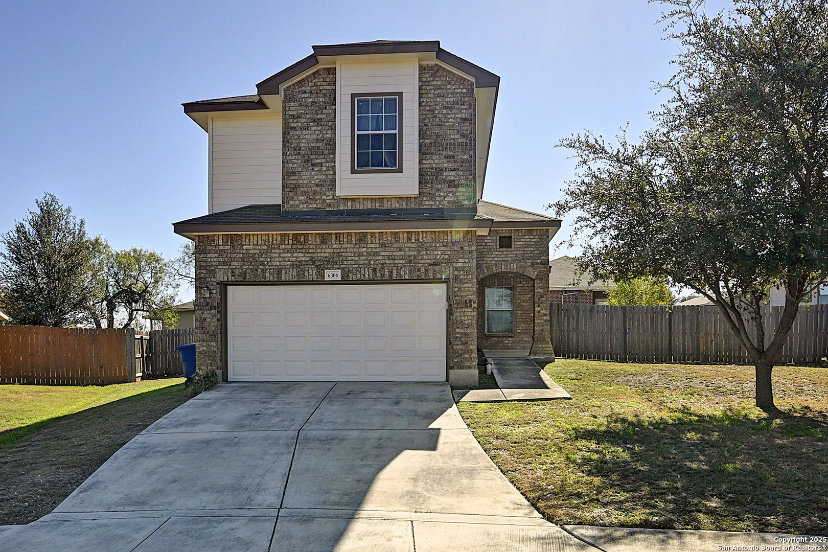 6306 Loyola Bch, San Antonio TX 78242