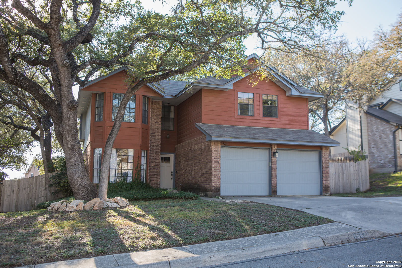 15611 Knollhollow, San Antonio TX 78247