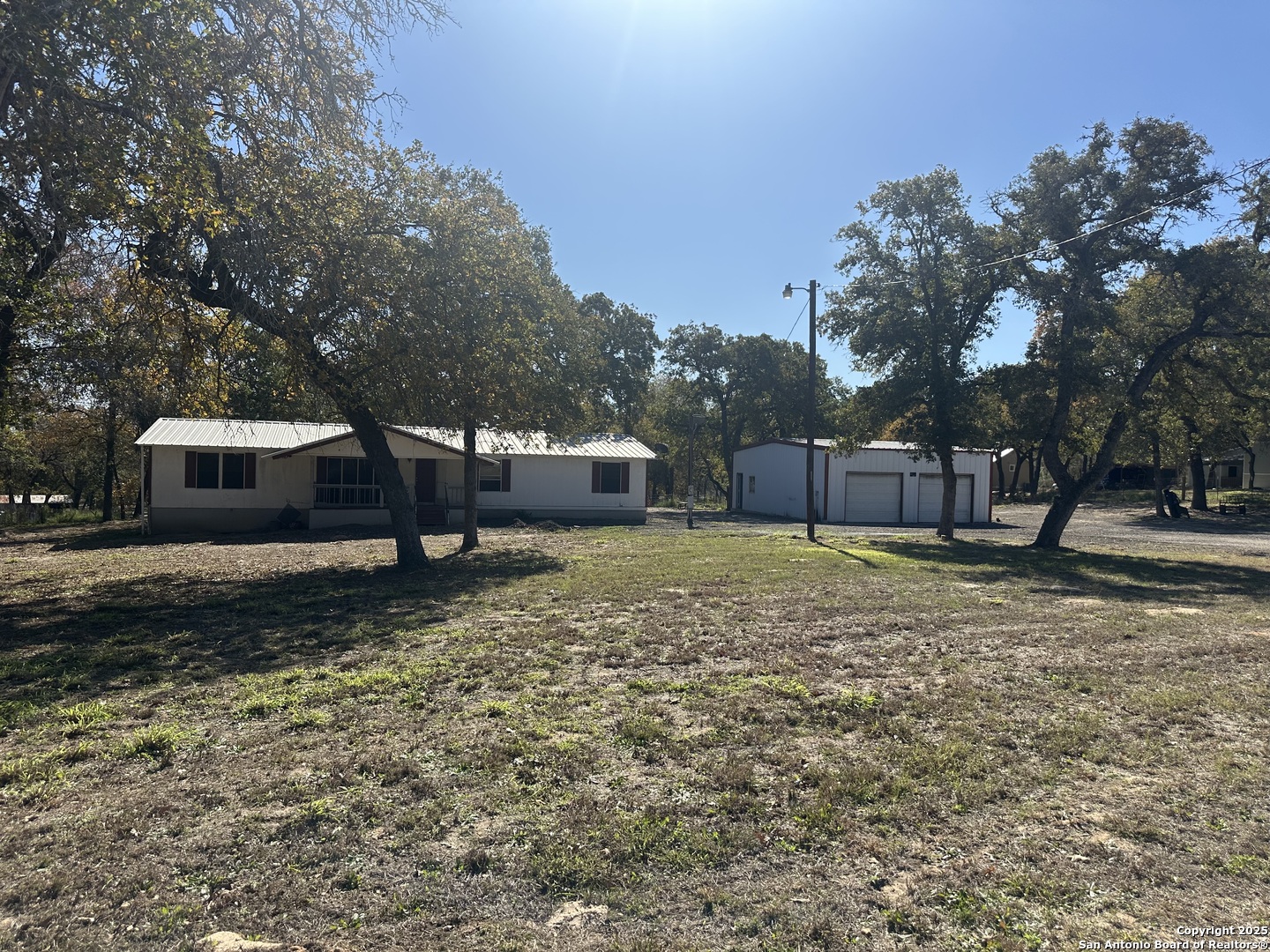 139 Pullman, La Vernia TX 78121
