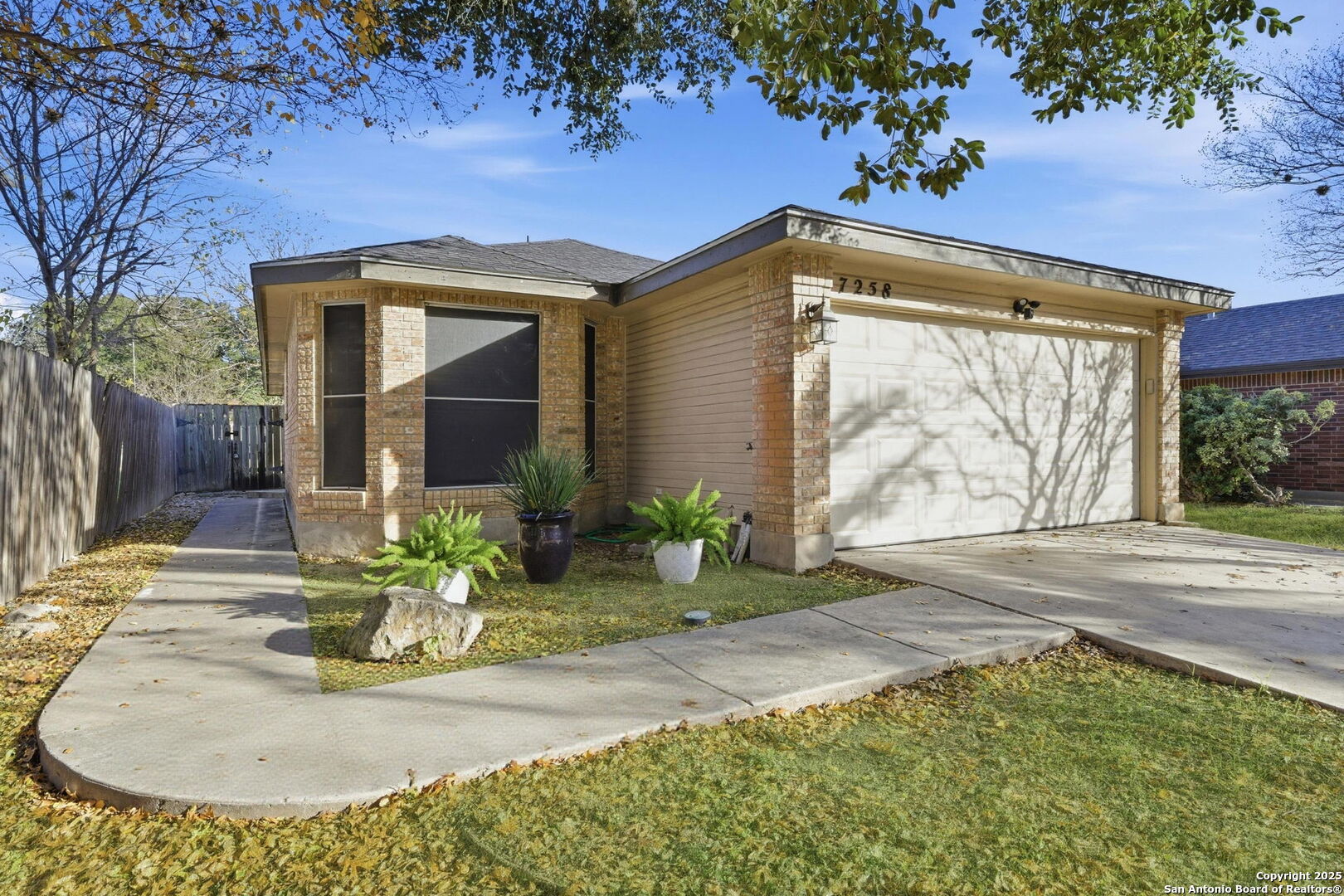 7258 Burns Way, San Antonio TX 78250
