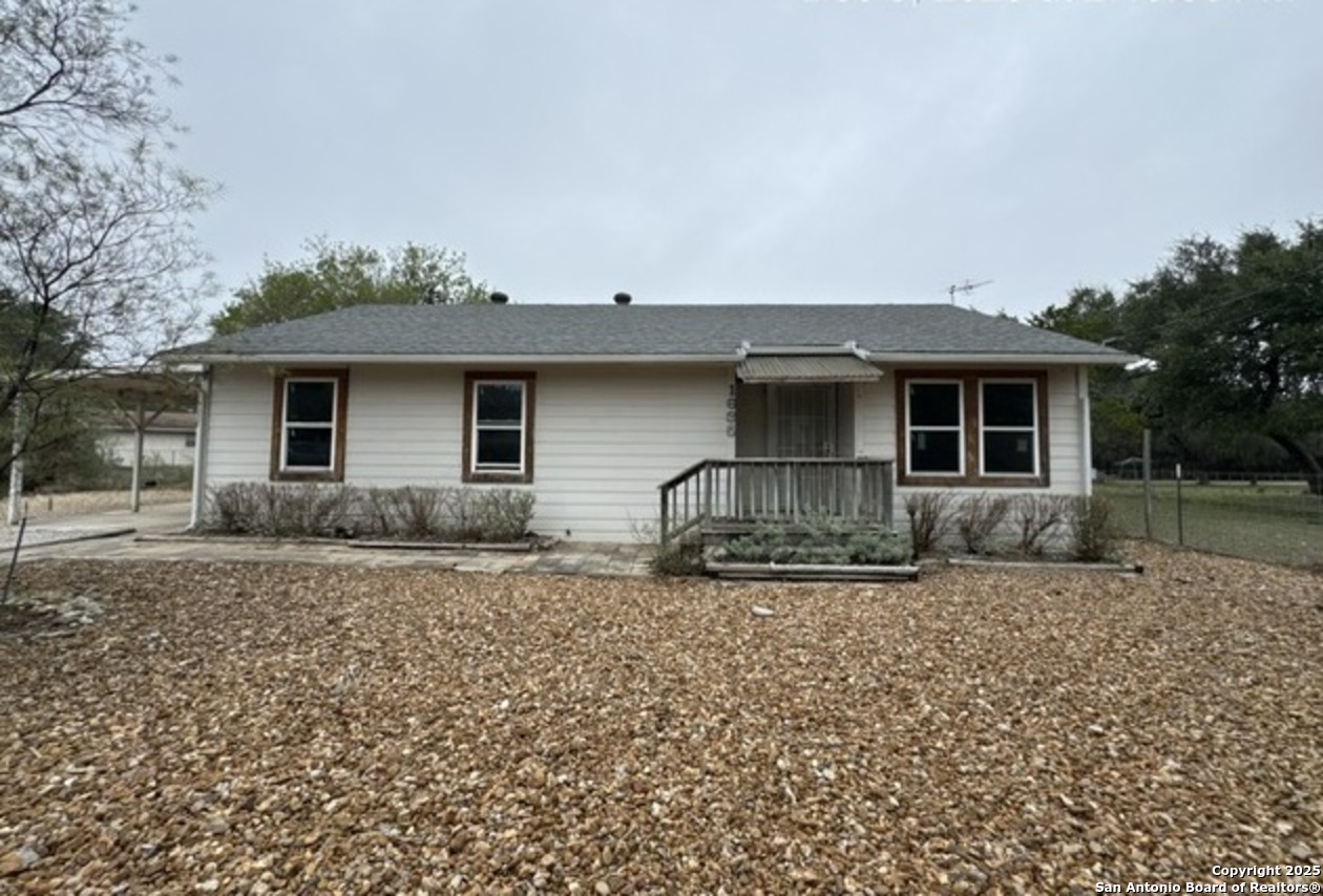 1635 Lakeview, Canyon Lake TX 78133