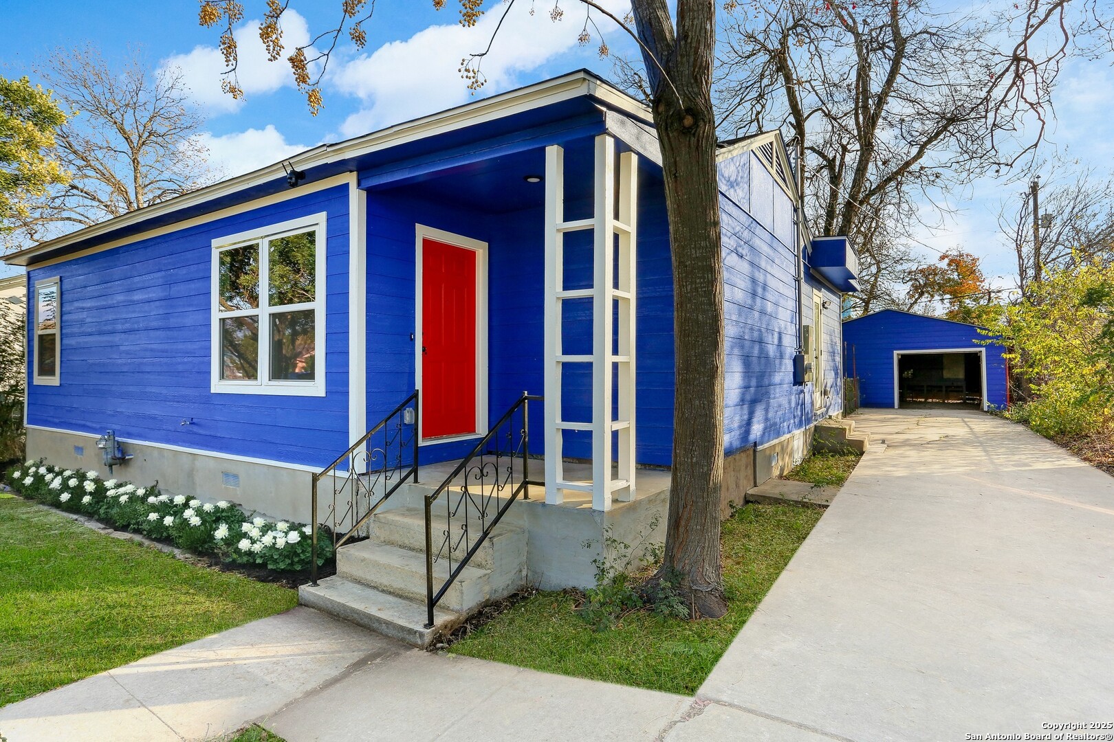 134 Elmo, San Antonio TX 78225