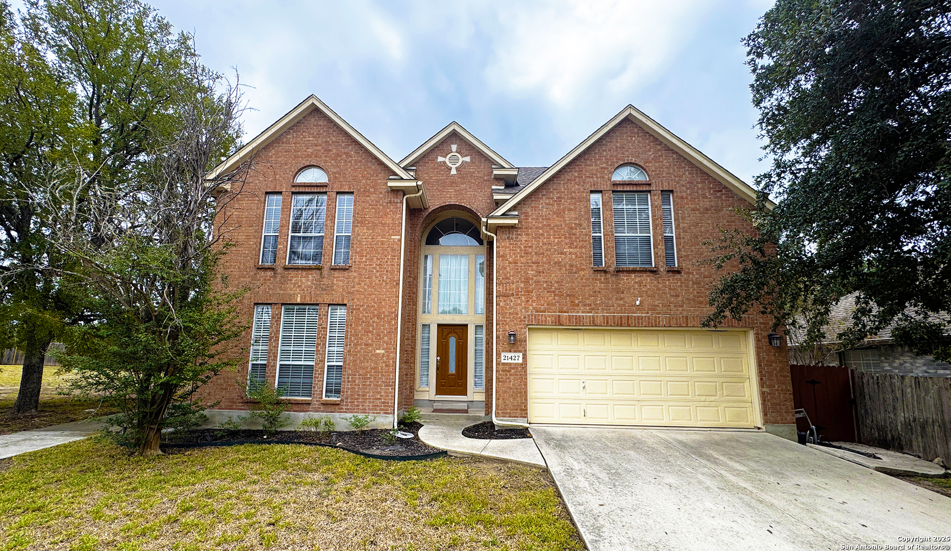 21427 Bubbling, San Antonio TX 78259