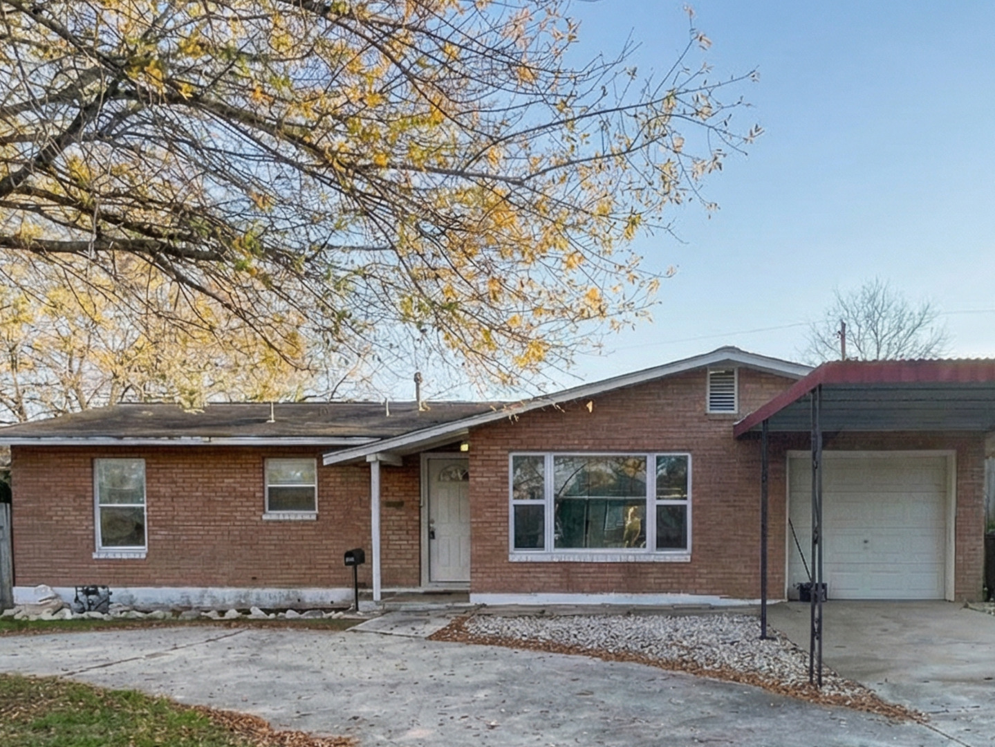 3934 Portsmouth Dr, San Antonio TX 78223