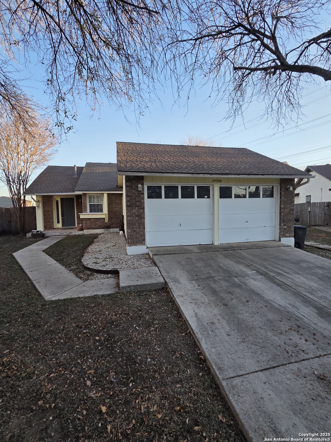 14306 Farm Wood, San Antonio TX 78217