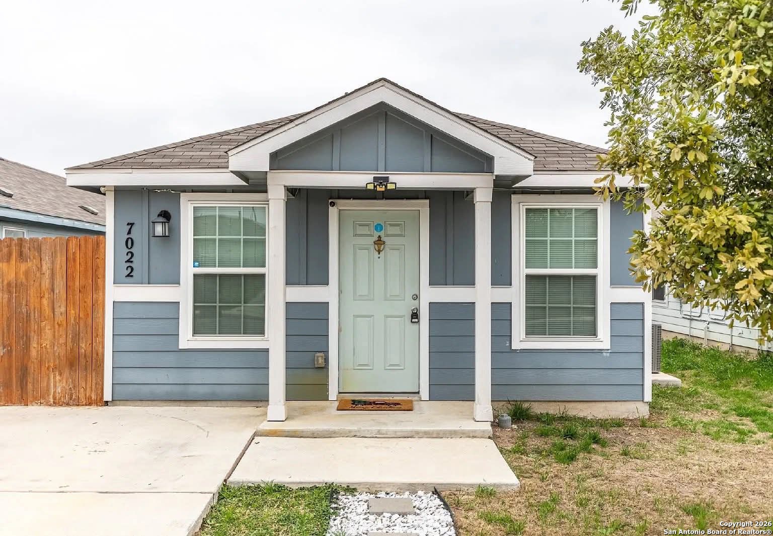 7022 Sunspot, Converse TX 78109