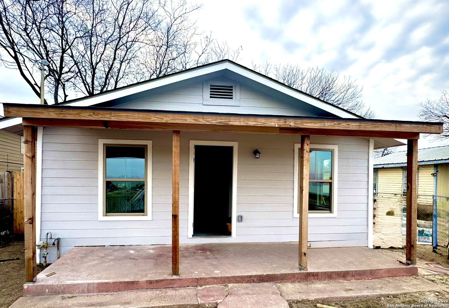 323 Juanita, San Antonio TX 78237