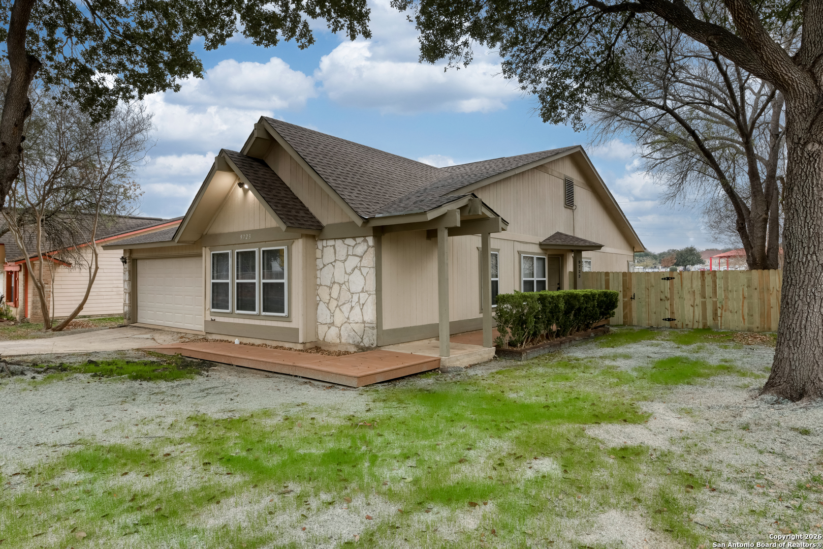 9723 Fortune Ridge, Converse TX 78109