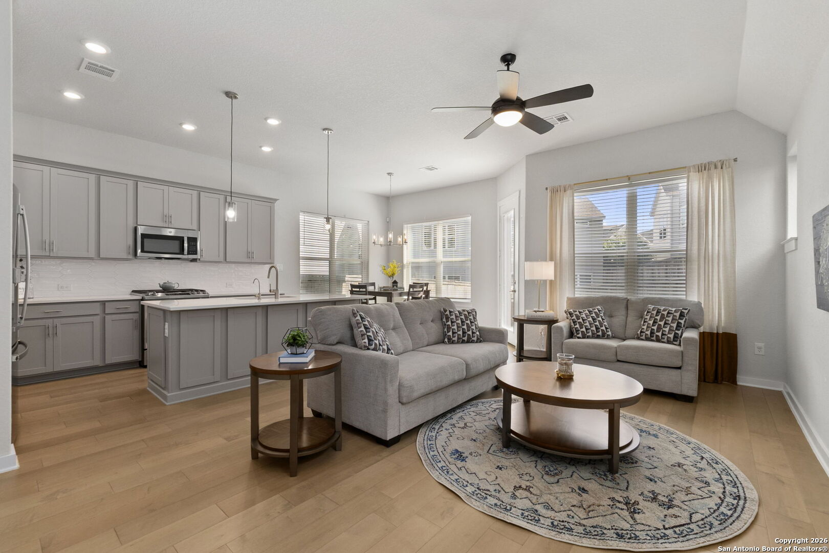 5843 Whitby Unit 40, San Antonio TX 78240