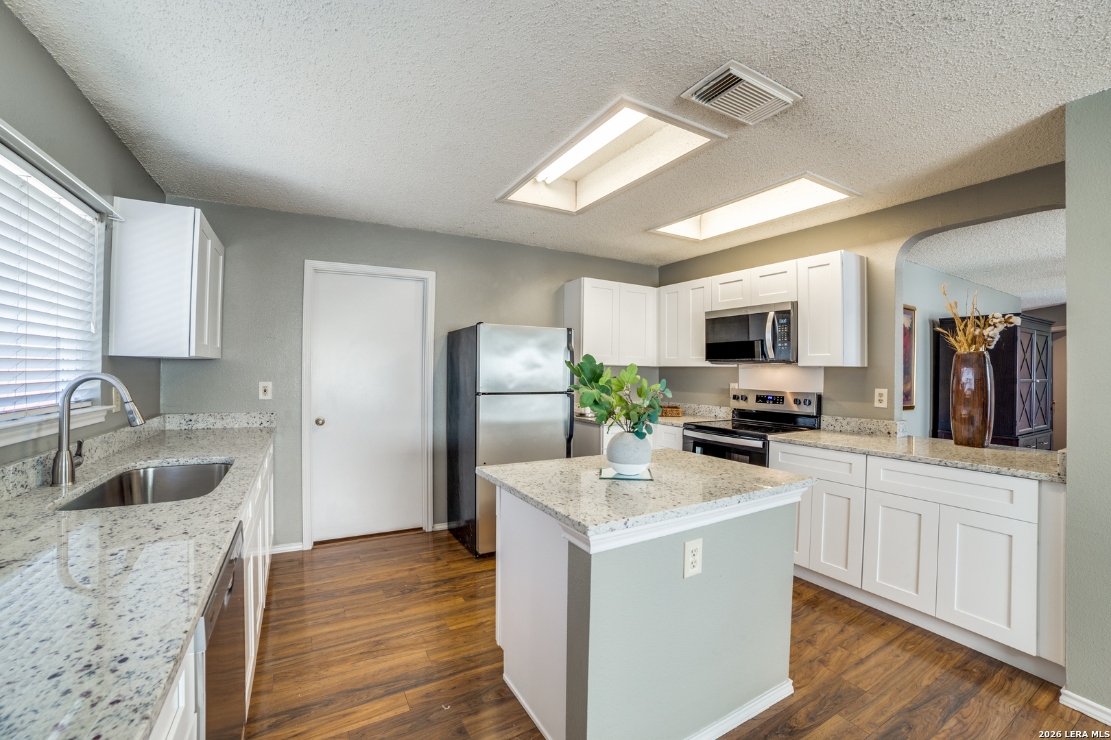 8115 Stagwood Hill, San Antonio TX 78254