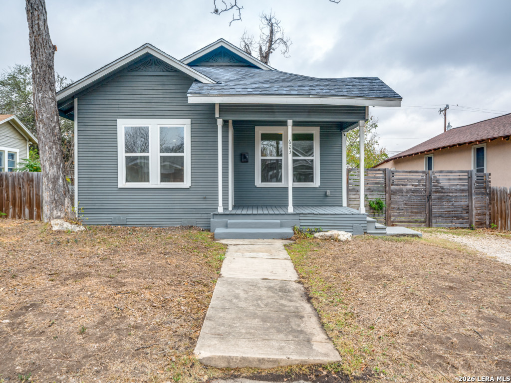 623 Gulf, San Antonio TX 78202