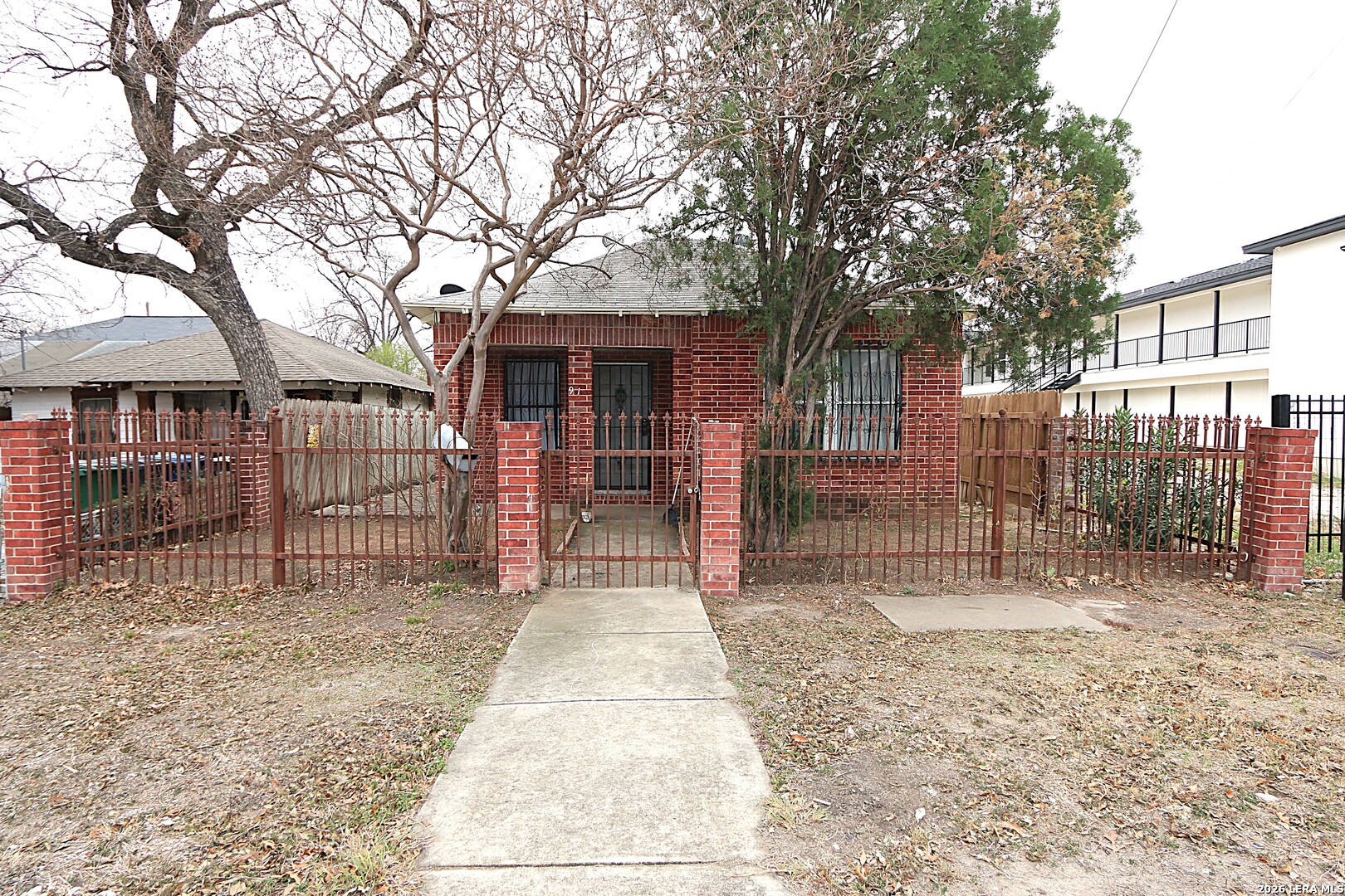 910 Culebra, San Antonio TX 78201
