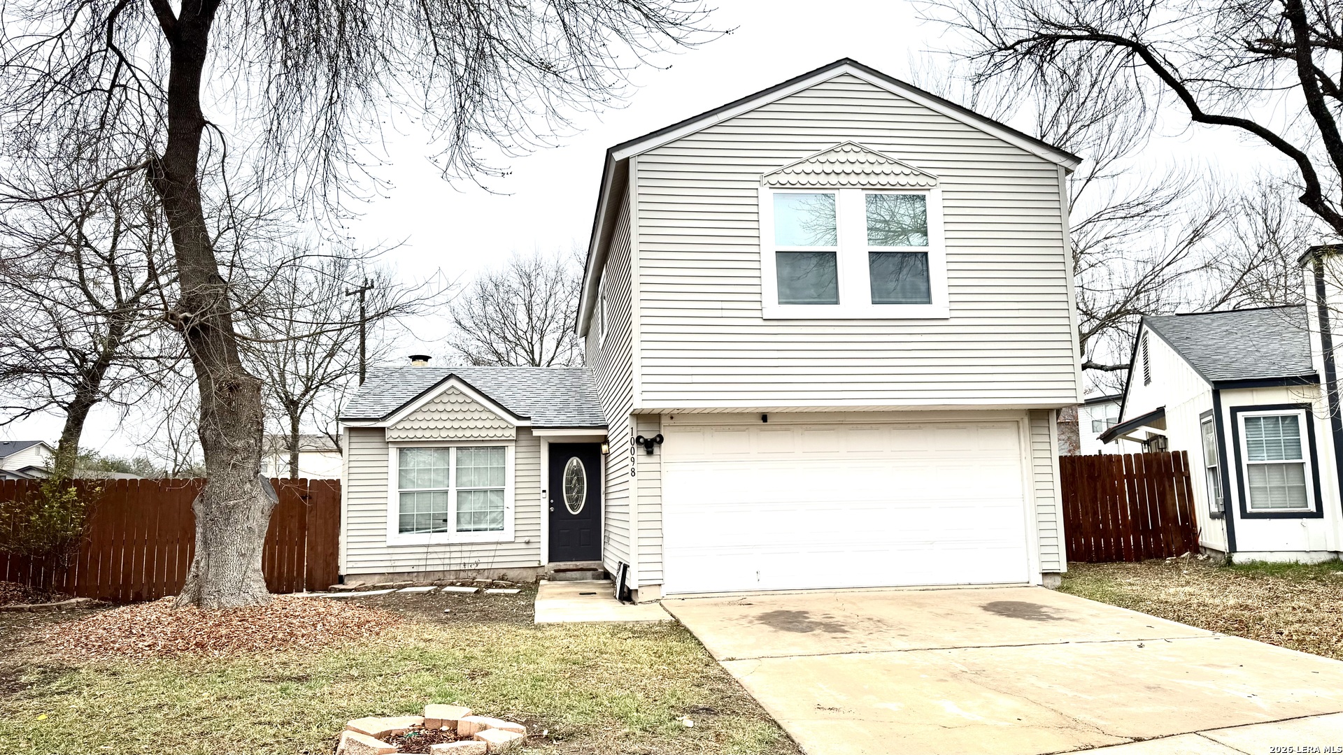 10098 Birch Field Dr., San Antonio TX 78245