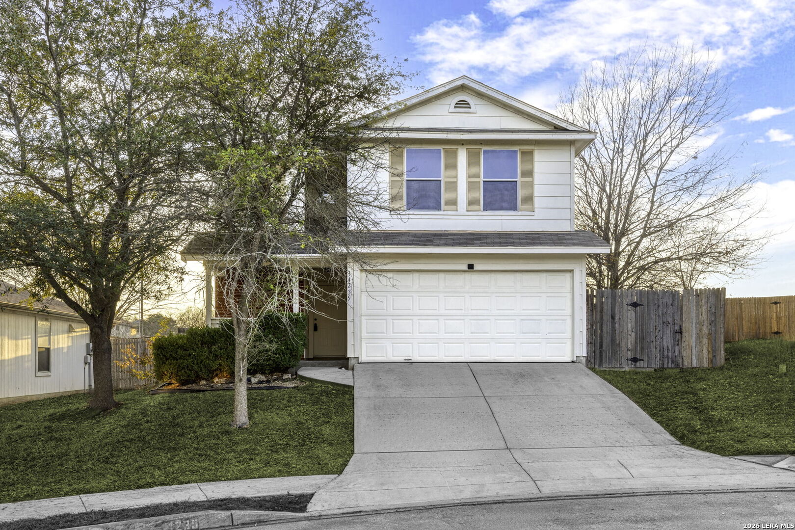 14235 Rosy Finch, San Antonio TX 78233