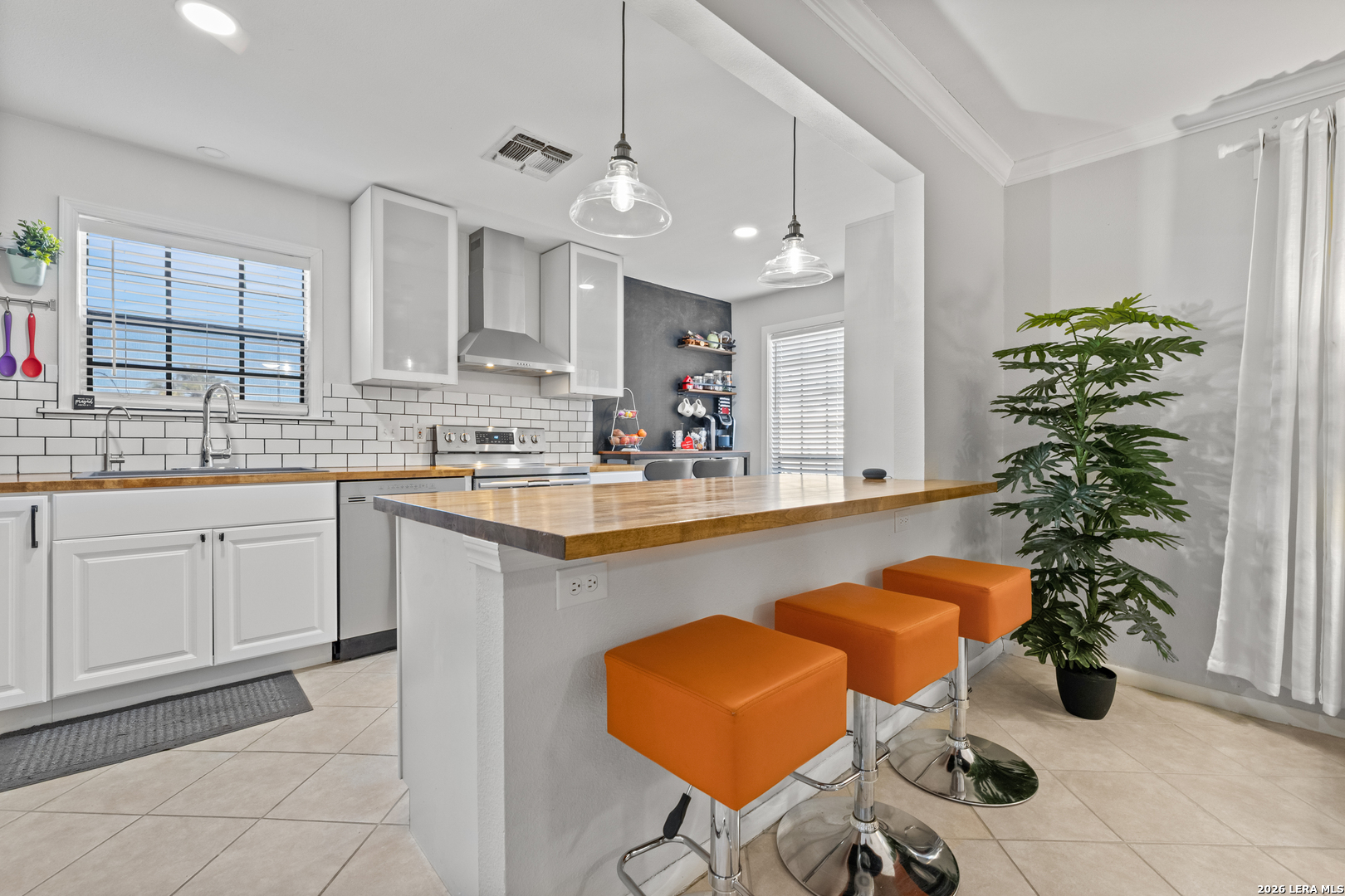 165 W Rampart Dr Unit 701, San Antonio TX 78216