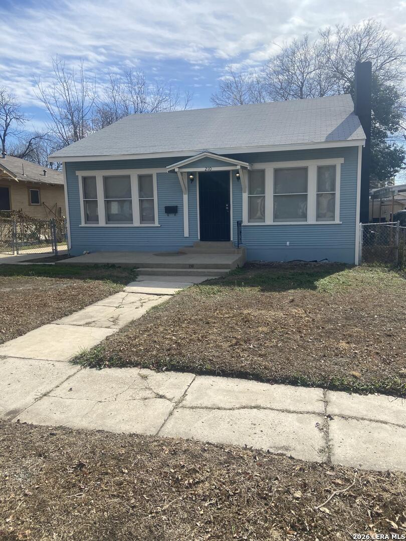 210 Montrose, San Antonio TX 78223