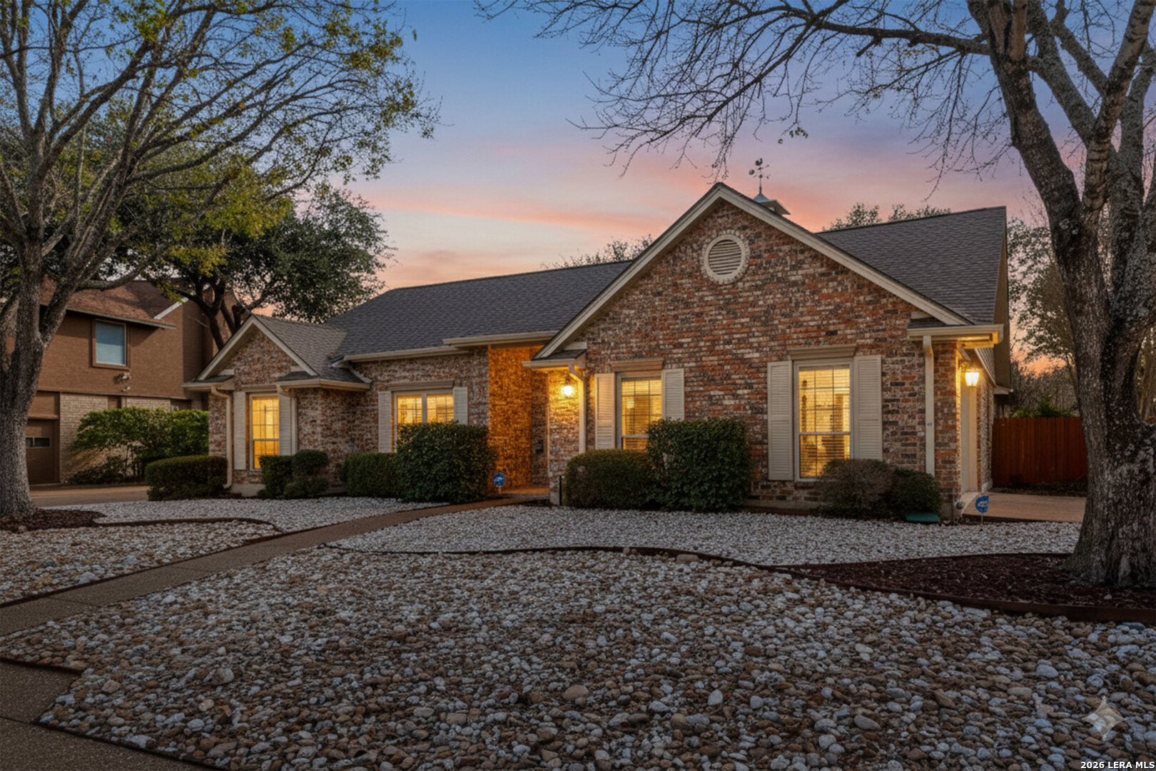 6215 mission hills, San Antonio TX 78244