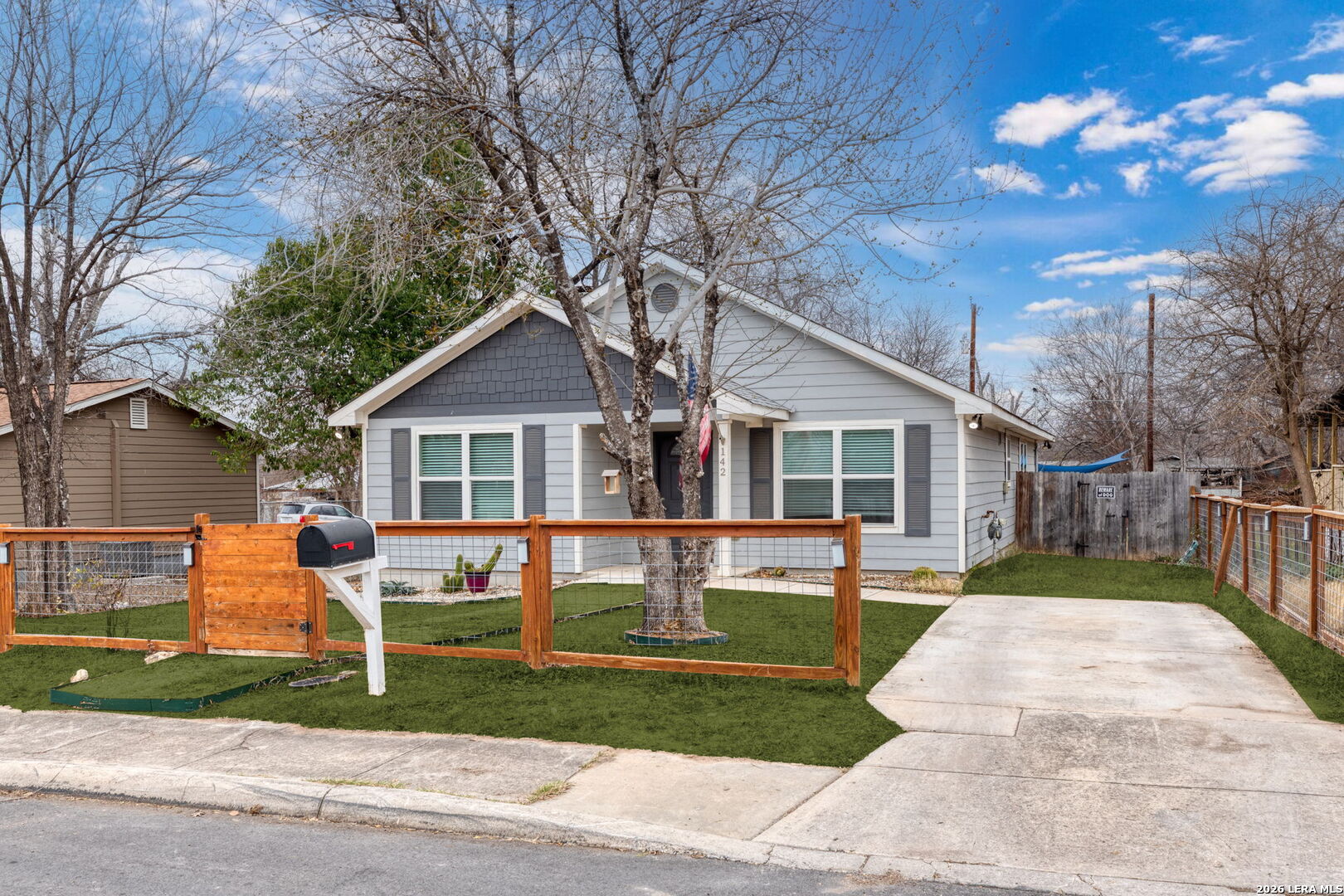 142 Livingston, San Antonio TX 78214