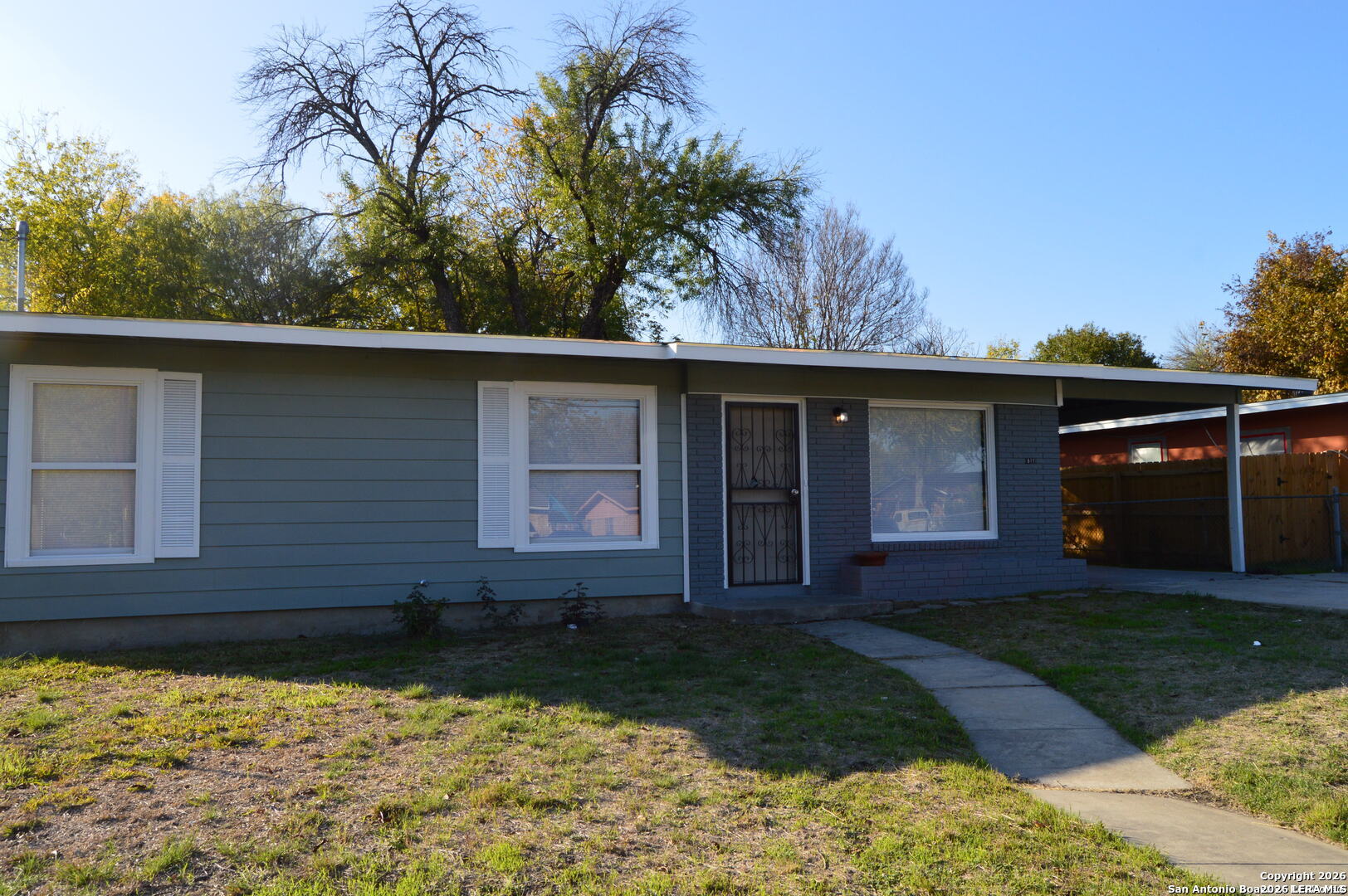 611 Benrus, San Antonio TX 78228