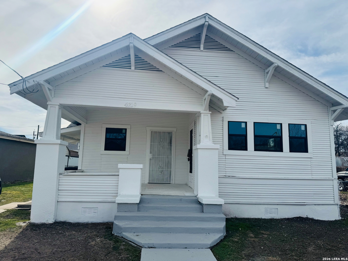 4219 S Presa, San Antonio TX 78223