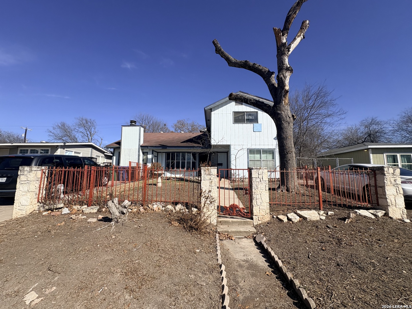 202 Saxon, San Antonio TX 78213